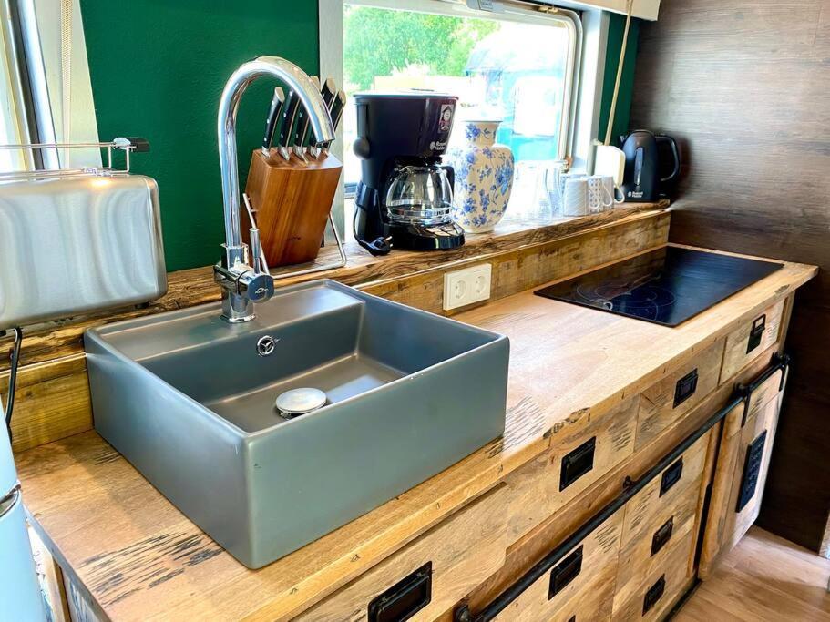 Villa Gleis 1, Eisenbahn Waggon Mit Whirlpool Und Ofen Dahlem  Exterior foto