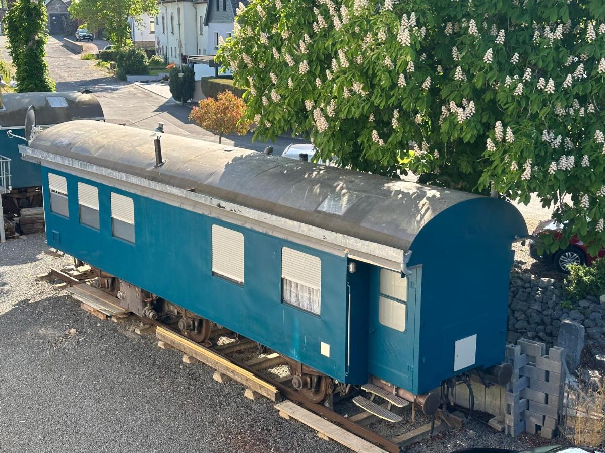 Villa Gleis 1, Eisenbahn Waggon Mit Whirlpool Und Ofen Dahlem  Exterior foto